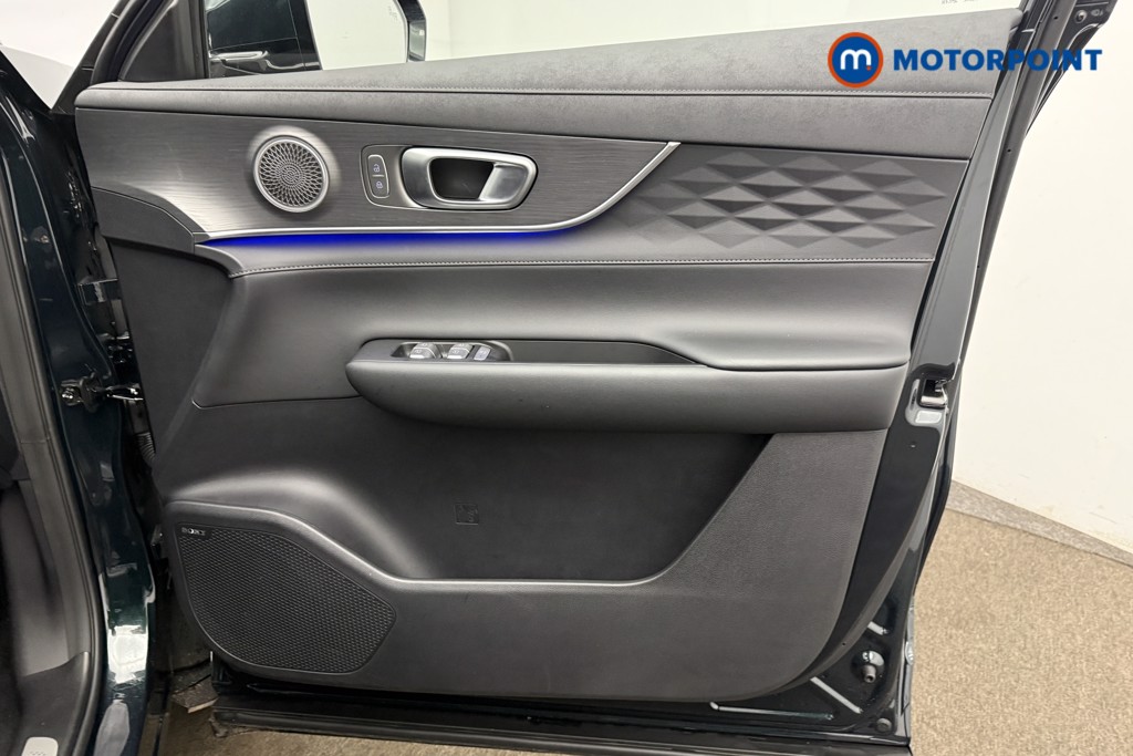 Chery Tiggo 8 Summit Automatic Petrol Plug-In Hybrid SUV - Stock Number (1682752) - 1st supplementary image
