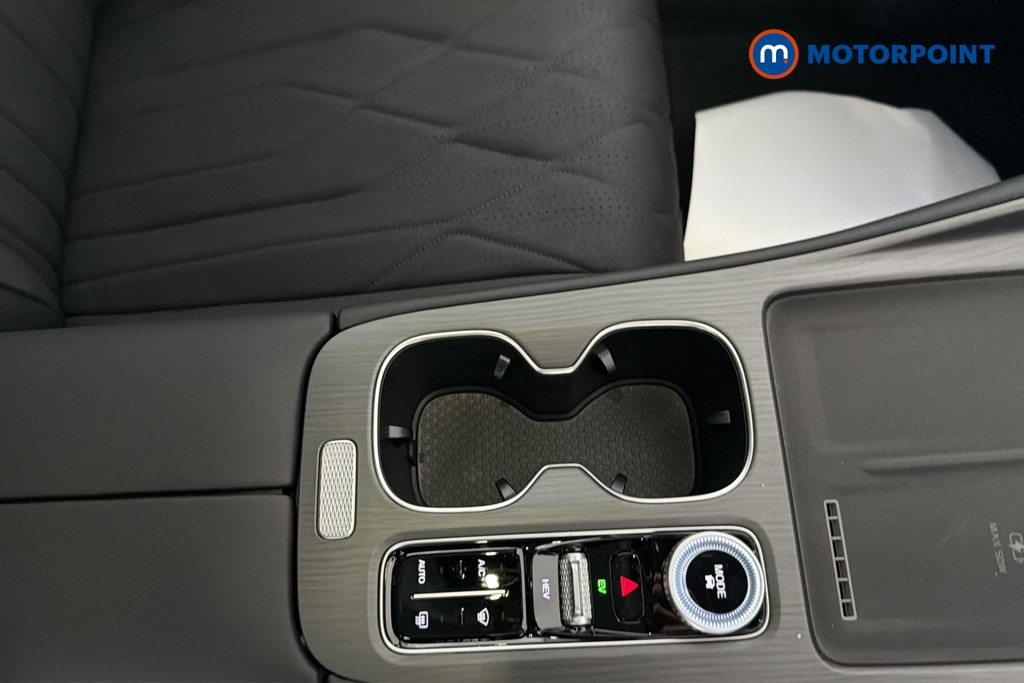 Chery Tiggo 8 Summit Automatic Petrol Plug-In Hybrid SUV - Stock Number (1682756) - 16th supplementary image