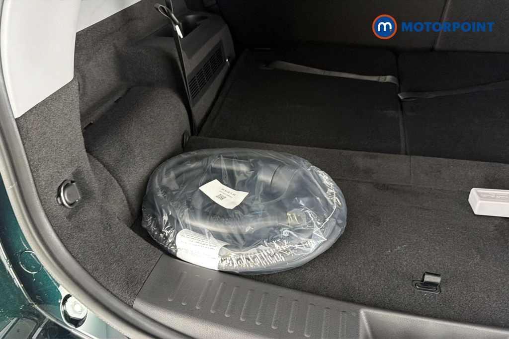 Chery Tiggo 8 Summit Automatic Petrol Plug-In Hybrid SUV - Stock Number (1682756) - 34th supplementary image