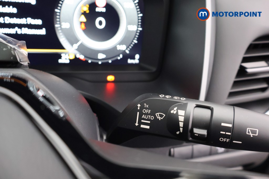 Nissan Qashqai N-Connecta Manual Petrol SUV - Stock Number (1683528) - 6th supplementary image