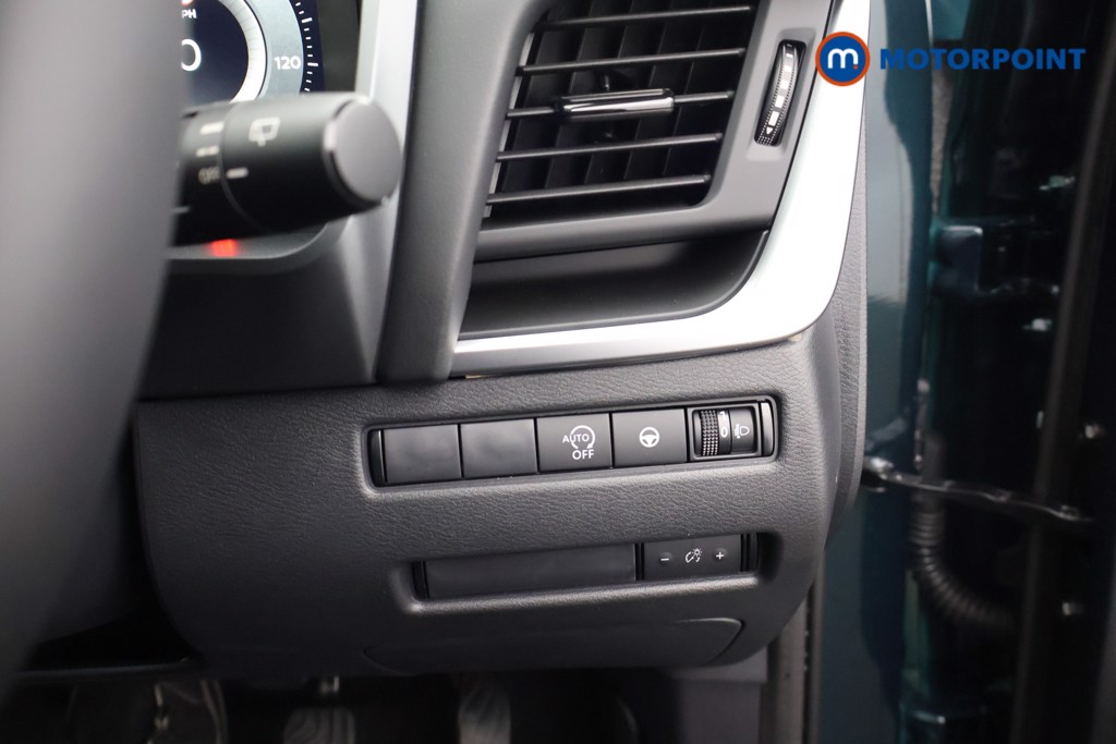 Nissan Qashqai N-Connecta Manual Petrol SUV - Stock Number (1683528) - 7th supplementary image