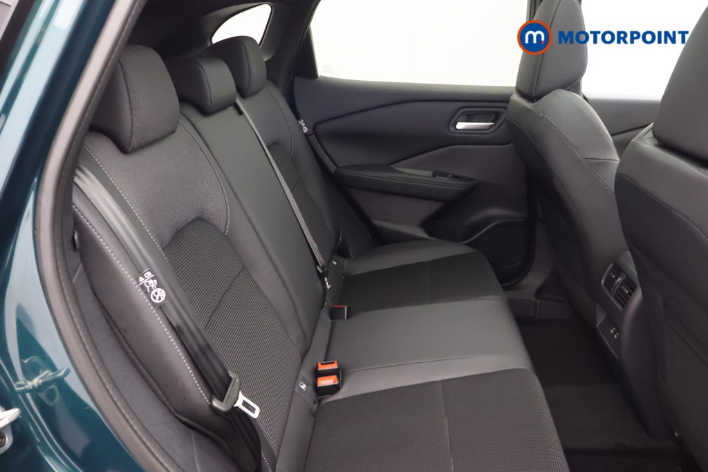 Nissan Qashqai N-Connecta Manual Petrol SUV - Stock Number (1683528) - 19th supplementary image