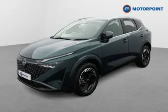 Nissan Qashqai N-Connecta Manual Petrol SUV - Stock Number (1683528) - Passenger side front corner