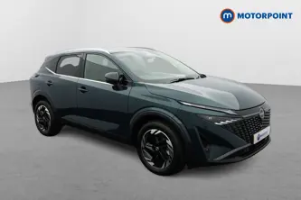 Nissan Qashqai N-Connecta Manual Petrol SUV - Stock Number (1683528) - Drivers side front corner