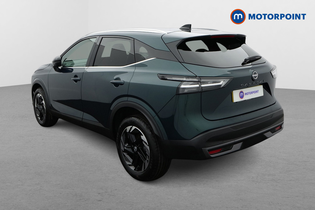 Nissan Qashqai N-Connecta Manual Petrol SUV - Stock Number (1683528) - Passenger side rear corner