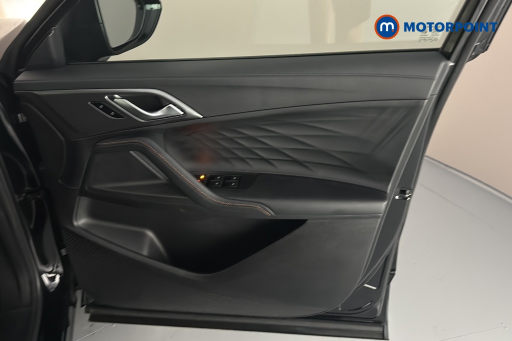 Mg Motor Uk HS Trophy Automatic Petrol-Electric Hybrid SUV - Stock Number (1686295) - 18th supplementary image
