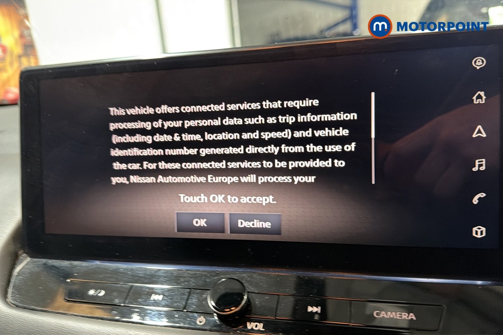 Nissan Qashqai N-Connecta Automatic Petrol-Electric Hybrid SUV - Stock Number (1686754) - 8th supplementary image