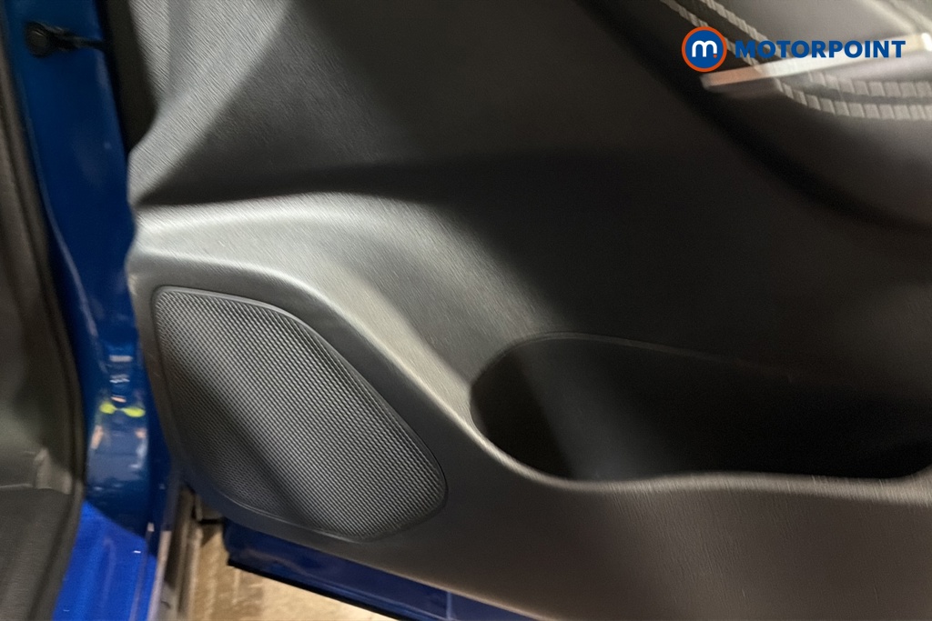 Nissan Qashqai N-Connecta Automatic Petrol-Electric Hybrid SUV - Stock Number (1686754) - 21st supplementary image