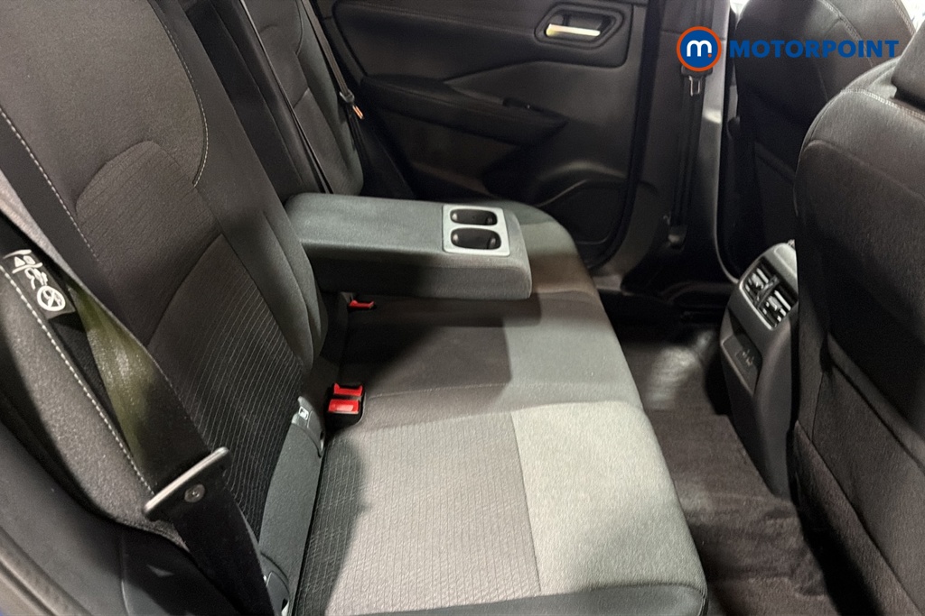 Nissan Qashqai N-Connecta Automatic Petrol-Electric Hybrid SUV - Stock Number (1686754) - 26th supplementary image