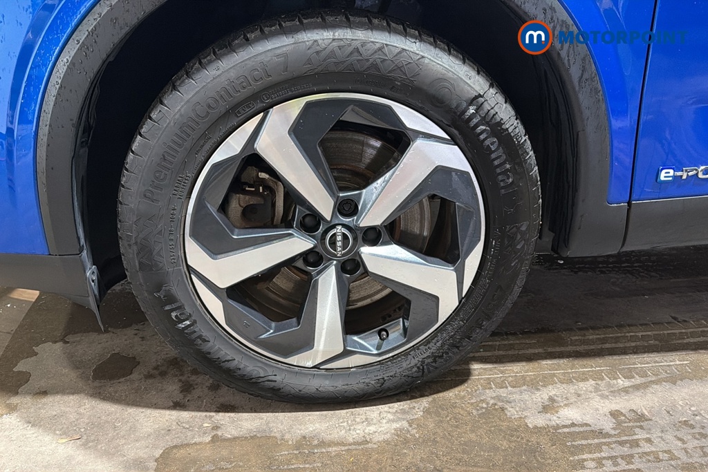 Nissan Qashqai N-Connecta Automatic Petrol-Electric Hybrid SUV - Stock Number (1686754) - 44th supplementary image
