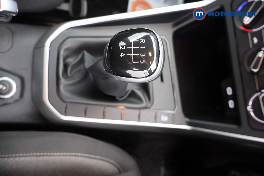 Volkswagen Polo Life Manual Petrol Hatchback - Stock Number (1686797) - 9th supplementary image