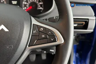 Dacia Sandero Stepway Extreme Manual Petrol Hatchback - Stock Number (1687063) - 3rd supplementary image