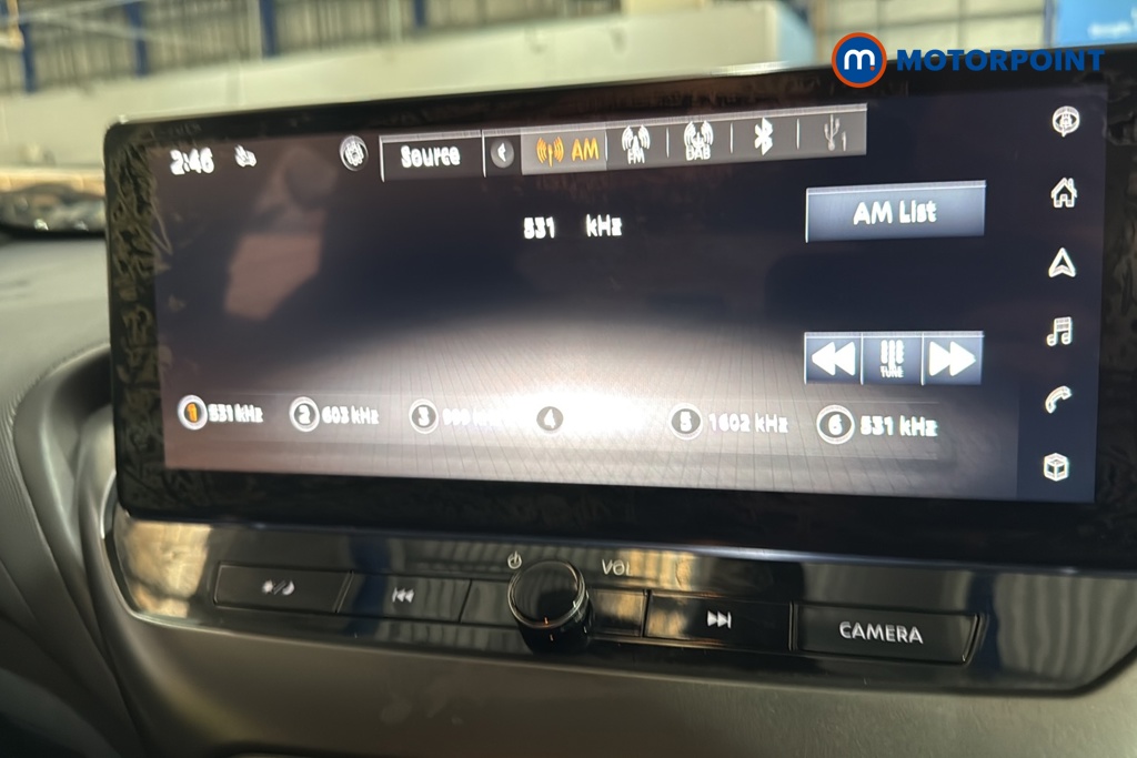 Nissan Juke N-Connecta Manual Petrol SUV - Stock Number (1687208) - 8th supplementary image
