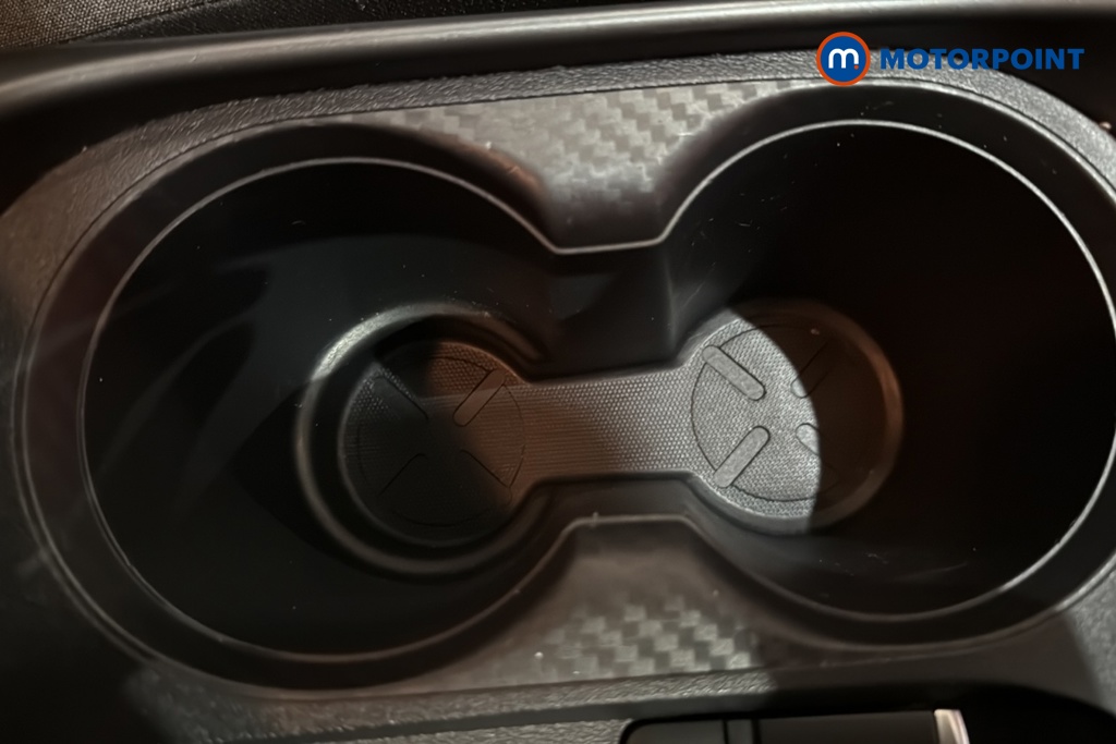Nissan Juke N-Connecta Manual Petrol SUV - Stock Number (1687208) - 16th supplementary image