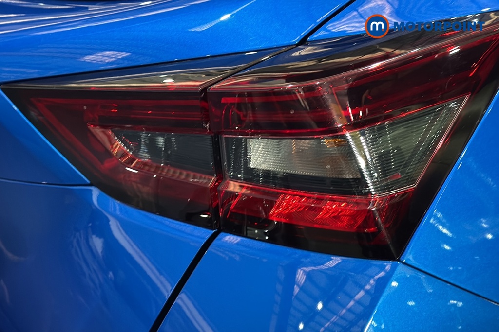Nissan Juke N-Connecta Manual Petrol SUV - Stock Number (1687208) - 36th supplementary image