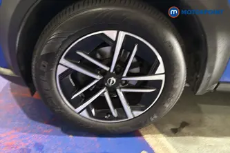 Nissan Juke N-Connecta Manual Petrol SUV - Stock Number (1687208) - 44th supplementary image