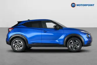 Nissan Juke N-Connecta Manual Petrol SUV - Stock Number (1687208) - Passenger side