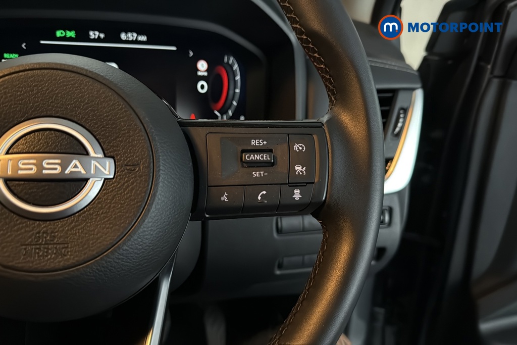 Nissan Qashqai N-Connecta Automatic Petrol-Electric Hybrid SUV - Stock Number (1688237) - 3rd supplementary image