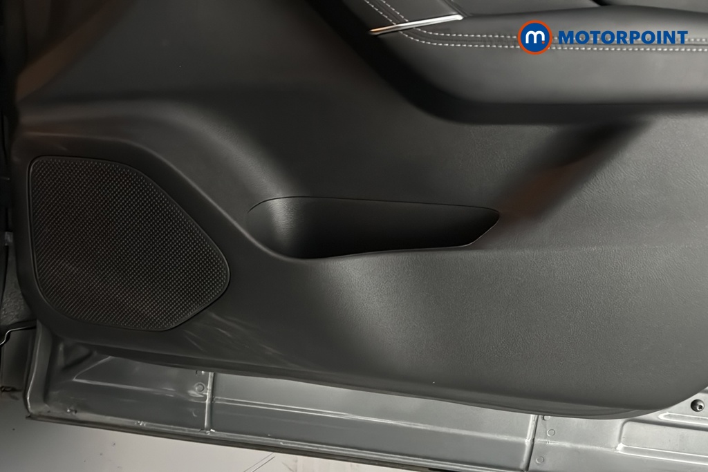 Nissan Qashqai N-Connecta Automatic Petrol-Electric Hybrid SUV - Stock Number (1688237) - 21st supplementary image