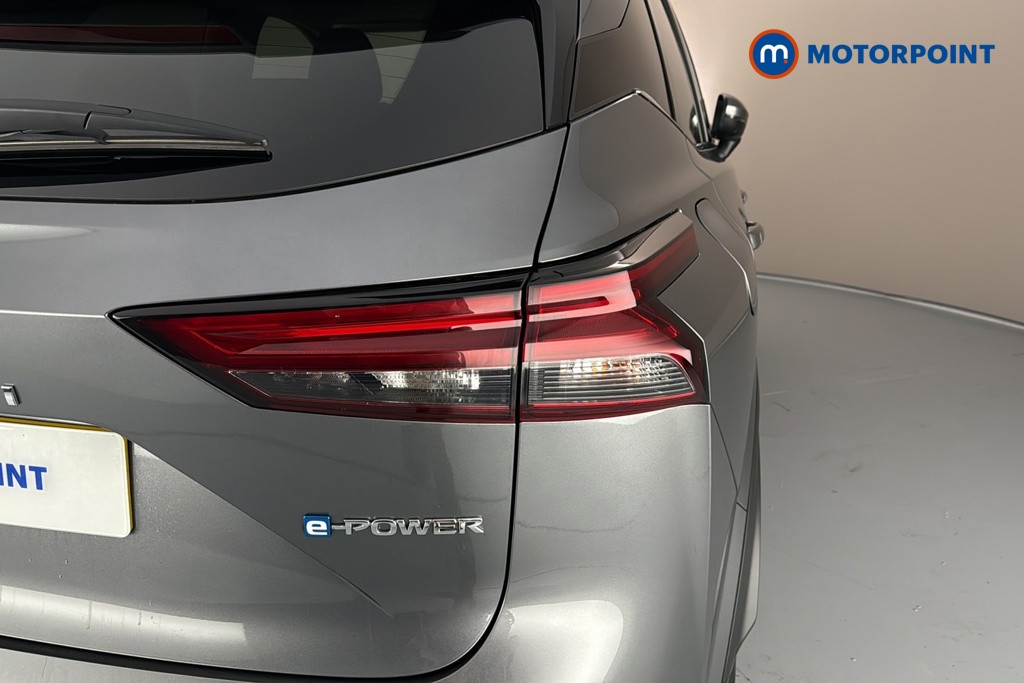 Nissan Qashqai N-Connecta Automatic Petrol-Electric Hybrid SUV - Stock Number (1688237) - 36th supplementary image