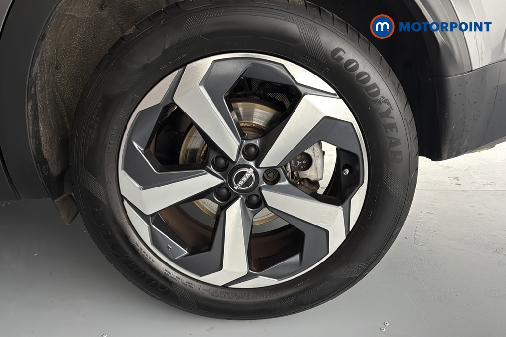 Nissan Qashqai N-Connecta Automatic Petrol-Electric Hybrid SUV - Stock Number (1688237) - 45th supplementary image