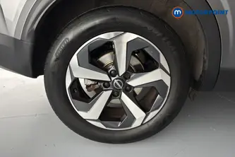 Nissan Qashqai N-Connecta Automatic Petrol-Electric Hybrid SUV - Stock Number (1688237) - 46th supplementary image