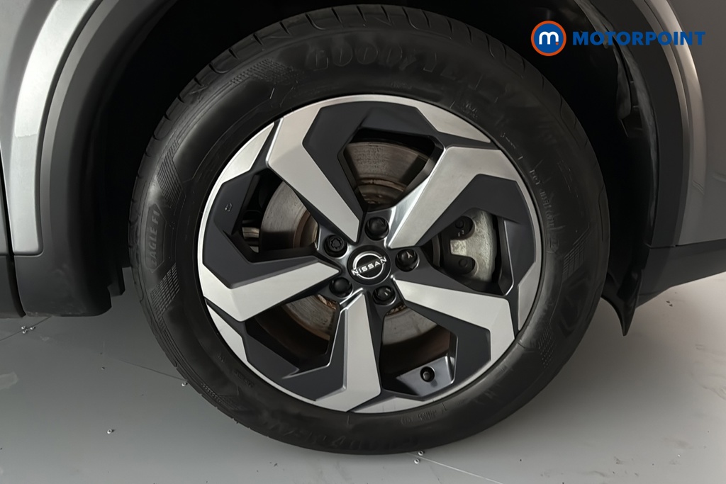 Nissan Qashqai N-Connecta Automatic Petrol-Electric Hybrid SUV - Stock Number (1688237) - 47th supplementary image