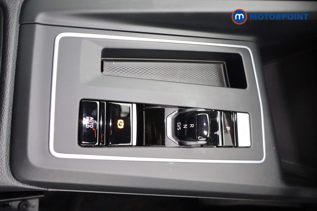 Volkswagen Golf Life Automatic Diesel Estate - Stock Number (1689240) - 9th supplementary image