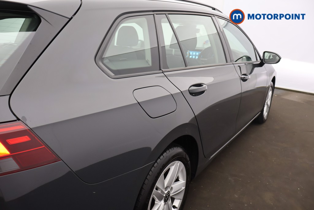 Volkswagen Golf Life Automatic Diesel Estate - Stock Number (1689240) - 24th supplementary image