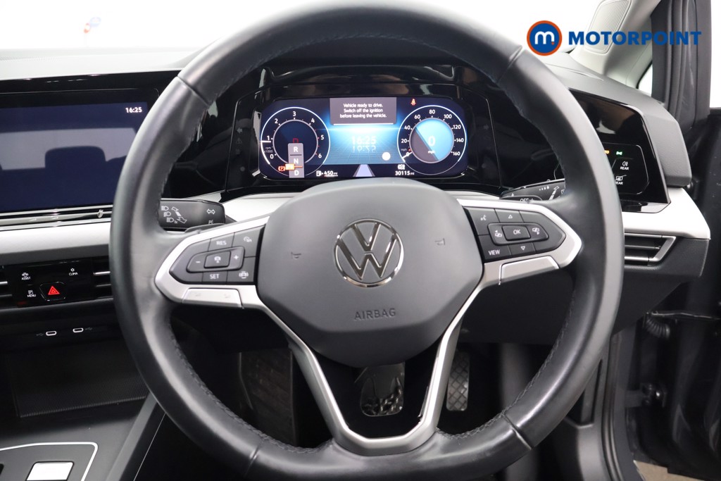 Volkswagen Golf Life Automatic Diesel Estate - Stock Number (1689240) - 1st supplementary image