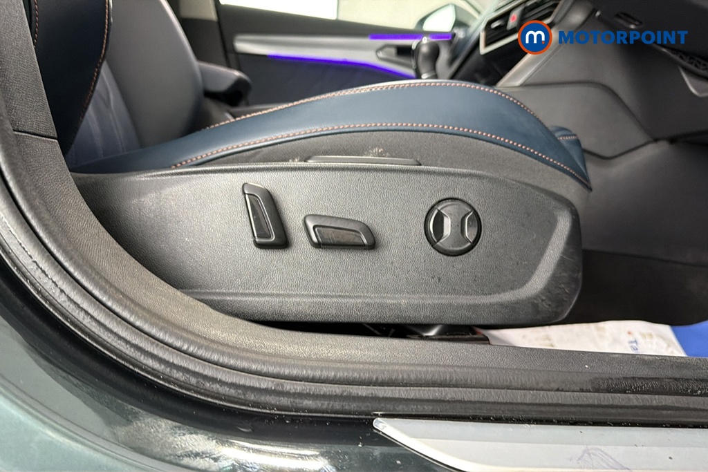 Cupra Formentor V2 Manual Petrol SUV - Stock Number (1689623) - 23rd supplementary image