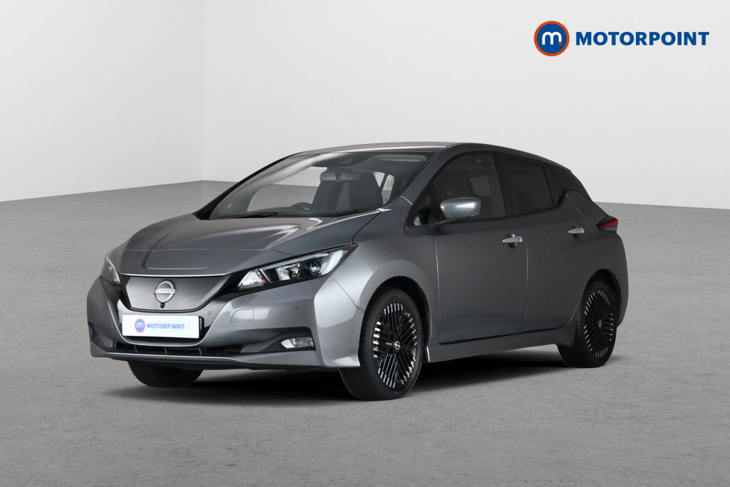 Nissan Leaf N-Connecta Automatic Electric Hatchback - Stock Number (1689653) - Passenger side front corner