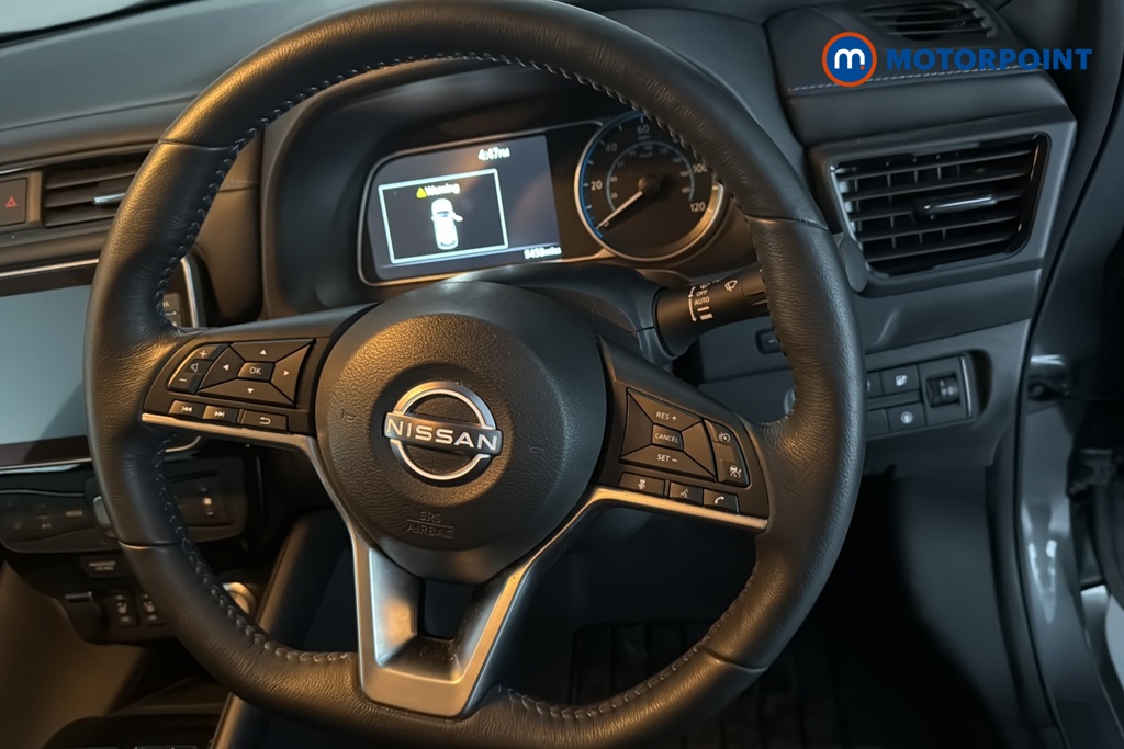 Nissan Leaf N-Connecta Automatic Electric Hatchback - Stock Number (1689653) - 2nd supplementary image