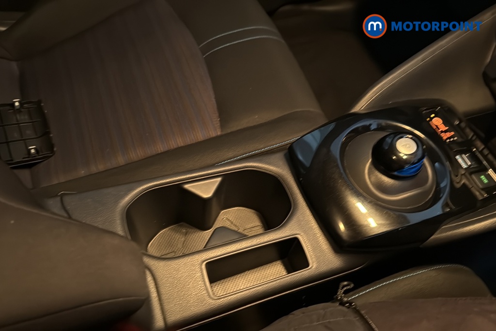 Nissan Leaf N-Connecta Automatic Electric Hatchback - Stock Number (1689653) - 15th supplementary image