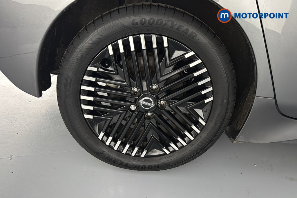 Nissan Leaf N-Connecta Automatic Electric Hatchback - Stock Number (1689653) - 46th supplementary image