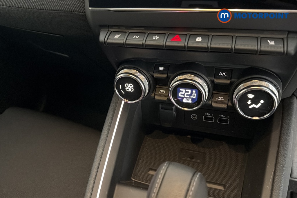 Renault Clio Esprit Alpine Automatic Petrol-Electric Hybrid Hatchback - Stock Number (1689916) - 12th supplementary image