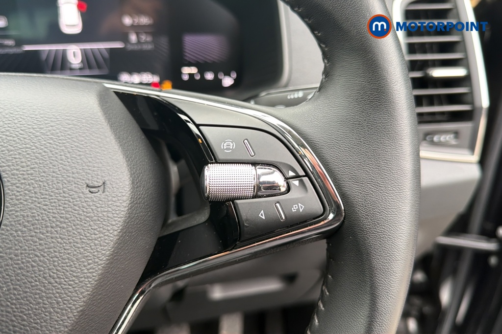 Skoda Karoq Se L Manual Petrol SUV - Stock Number (1690207) - 3rd supplementary image