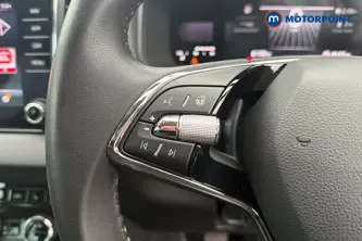 Skoda Karoq Se L Manual Petrol SUV - Stock Number (1690207) - 4th supplementary image