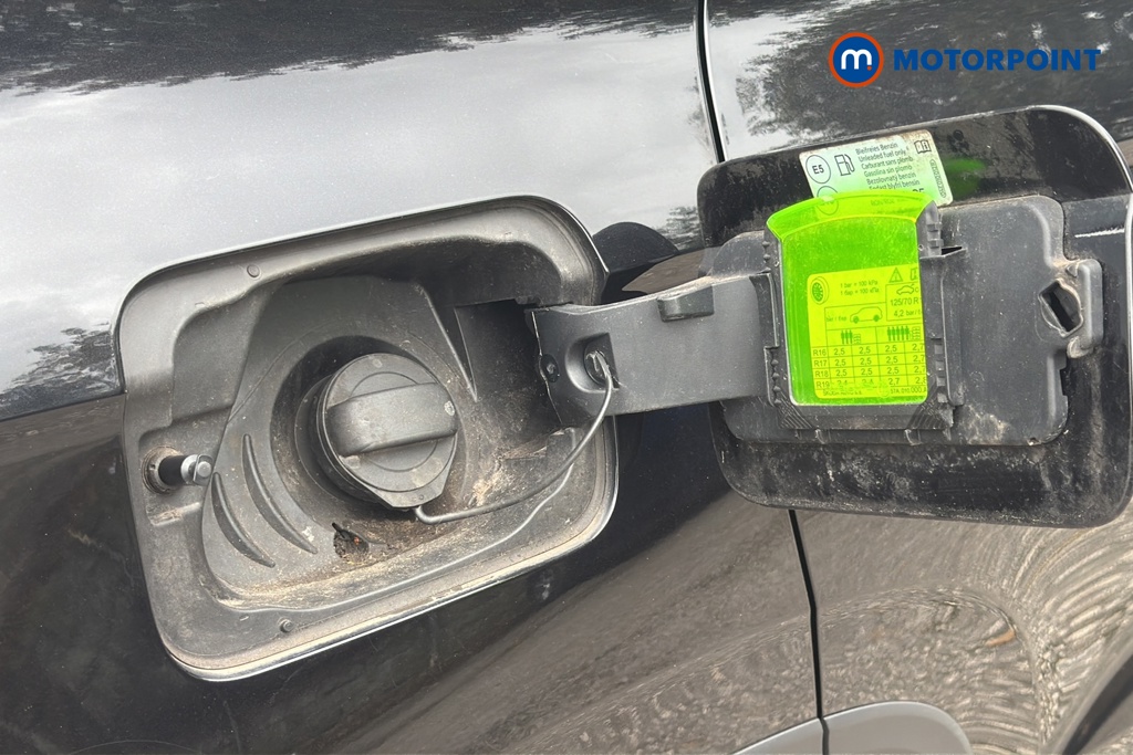 Skoda Karoq Se L Manual Petrol SUV - Stock Number (1690207) - 41st supplementary image