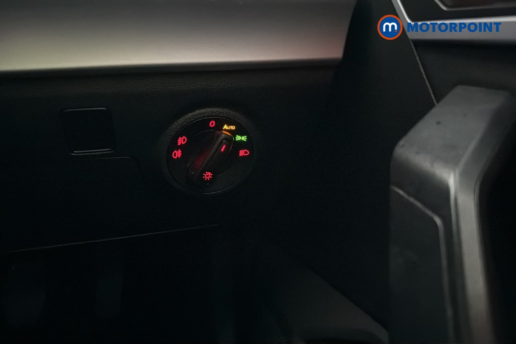Seat Arona Fr Sport Manual Petrol SUV - Stock Number (1690494) - 11th supplementary image