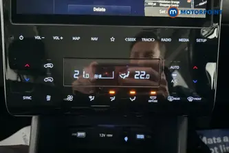 Hyundai Tucson Ultimate Manual Petrol SUV - Stock Number (1690526) - 12th supplementary image