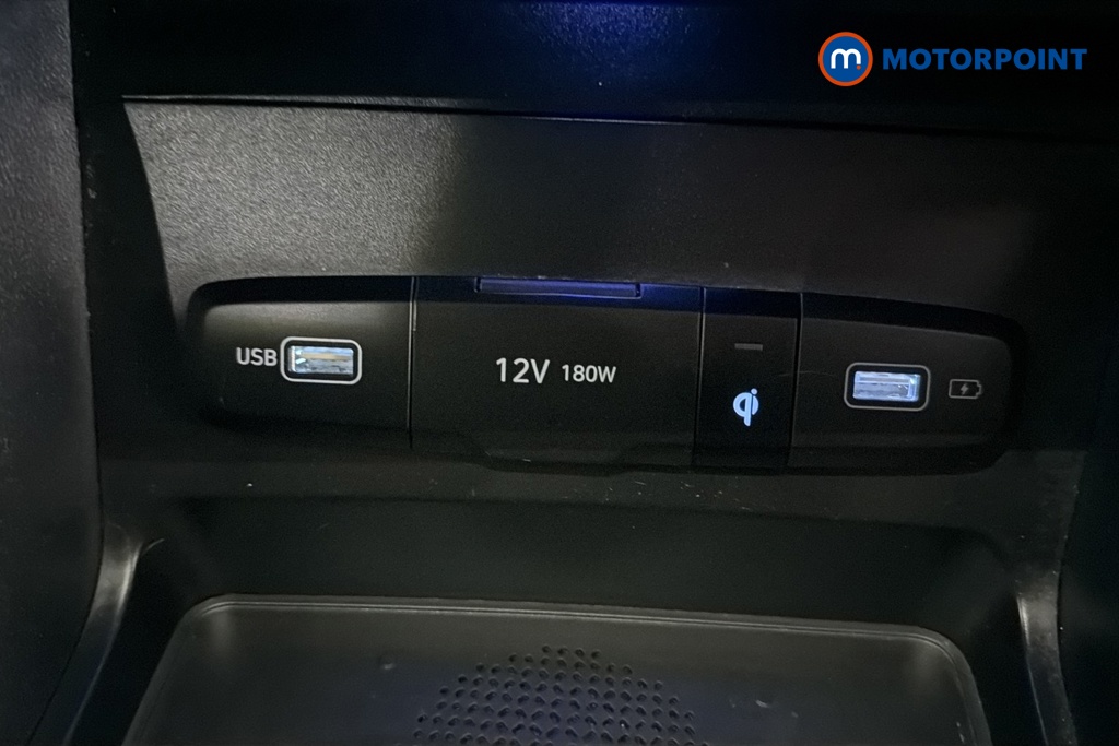 Hyundai Tucson Ultimate Manual Petrol SUV - Stock Number (1690526) - 17th supplementary image