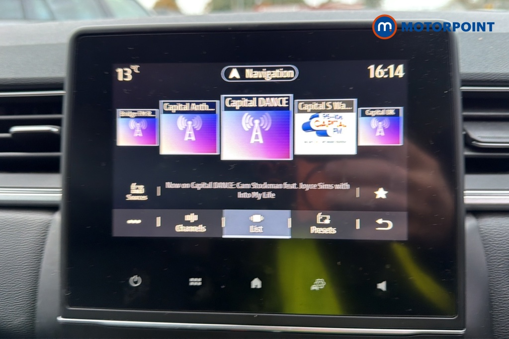 Renault Captur S Edition Automatic Petrol SUV - Stock Number (1690529) - 8th supplementary image