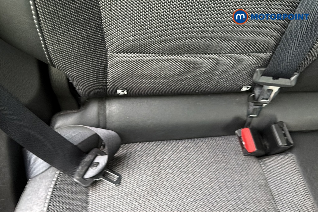 Renault Captur S Edition Automatic Petrol SUV - Stock Number (1690529) - 27th supplementary image