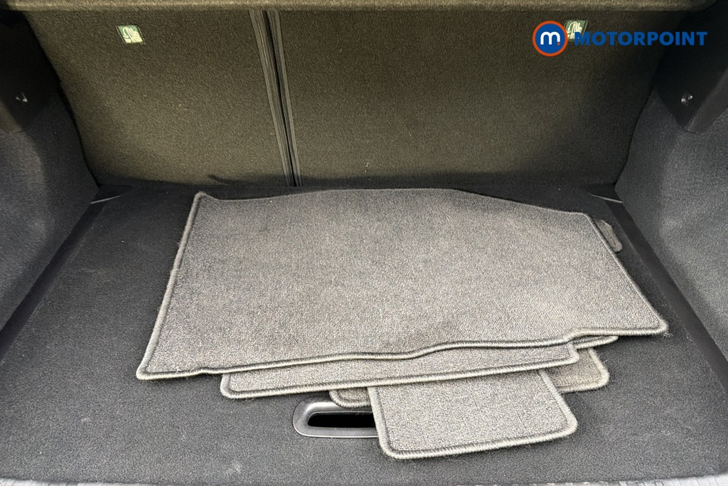 Renault Captur S Edition Automatic Petrol SUV - Stock Number (1690529) - 30th supplementary image