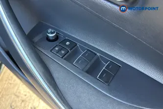 Toyota Corolla Icon Tech Automatic Petrol-Electric Hybrid Hatchback - Stock Number (1691468) - 19th supplementary image