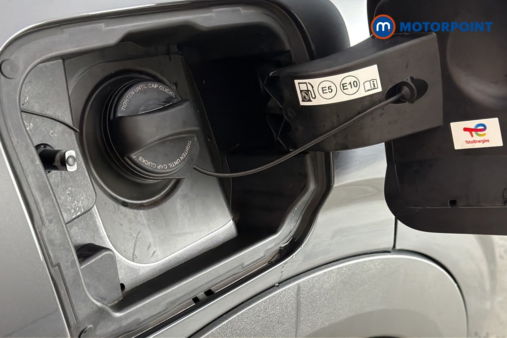 Peugeot 3008 Allure Automatic Petrol SUV - Stock Number (1691500) - 41st supplementary image