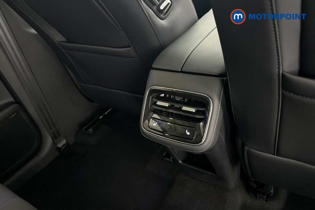 Chery Tiggo 8 Summit Automatic Petrol Plug-In Hybrid SUV - Stock Number (1691759) - 28th supplementary image