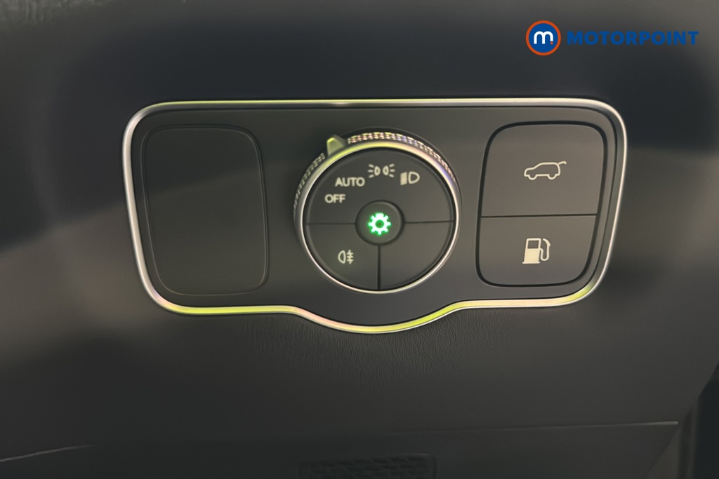 Chery Tiggo 8 Summit Automatic Petrol Plug-In Hybrid SUV - Stock Number (1691854) - 11th supplementary image
