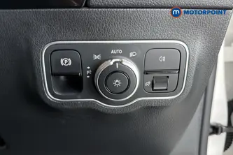 Mercedes-Benz GLA Amg Line Automatic Petrol SUV - Stock Number (1691957) - 11th supplementary image